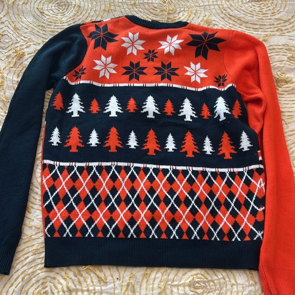 Bears official NFL team apparel holiday sweater. really nice and comfortable! - Picture 2 of 2